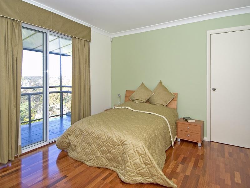 17 Walker Avenue, St Ives NSW 2075