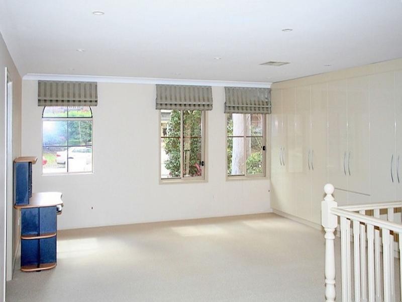 3 Catherine Street, St Ives NSW 2075