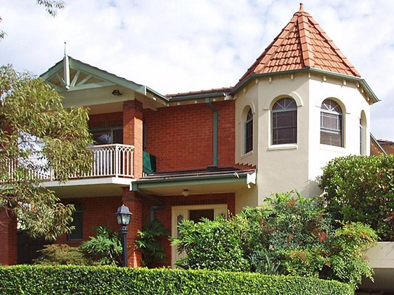 1/12-18 Russell Avenue, Lindfield NSW 2070