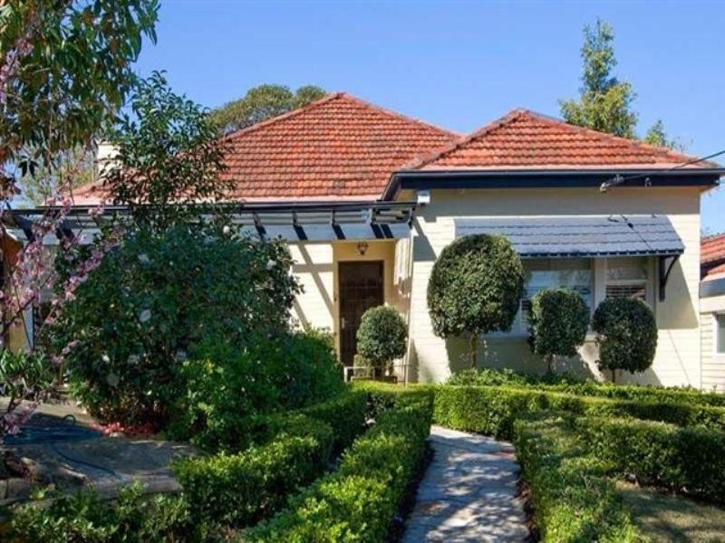 124 Shirley Road, Roseville NSW 2069