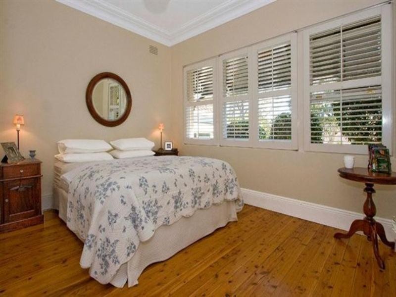 124 Shirley Road, Roseville NSW 2069