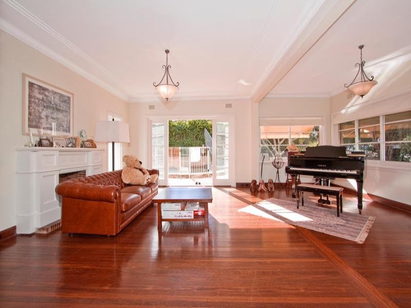 61 Springdale Road, Killara NSW 2071