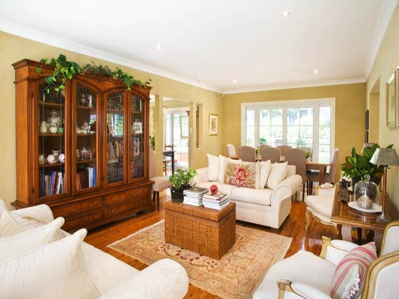 67 Richmond Avenue, St Ives NSW 2075