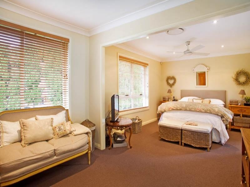 67 Richmond Avenue, St Ives NSW 2075