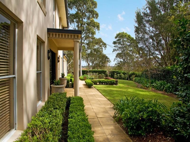 67 Richmond Avenue, St Ives NSW 2075