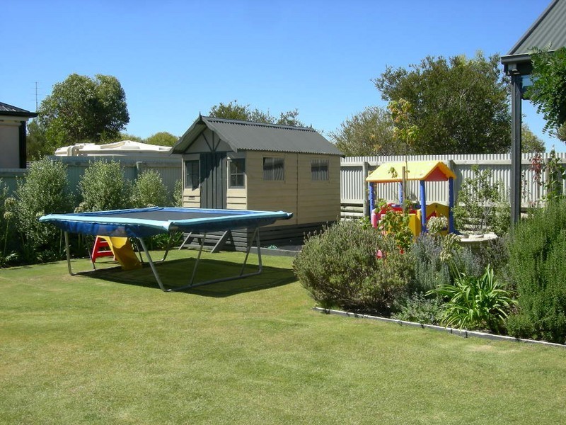 12 Barrowman Drive, Kingston Se SA 5275