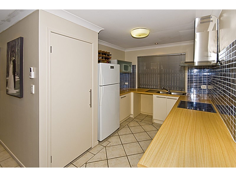 6 Lucas Court, Crestmead QLD 4132