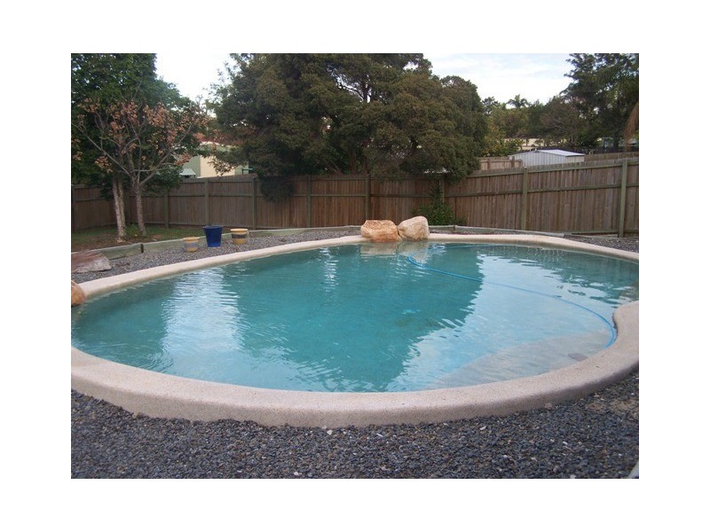 Mount Warren Park QLD 4207