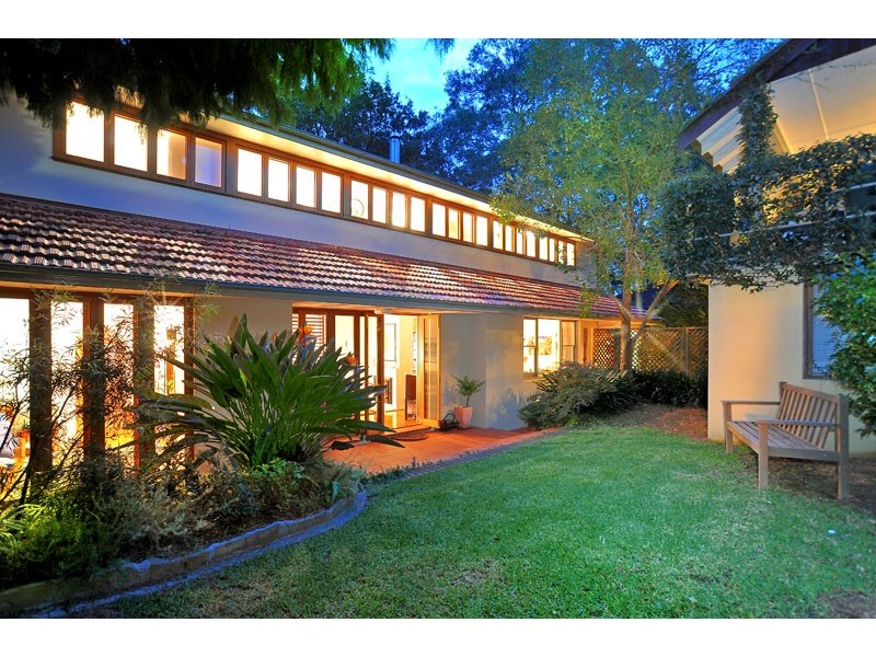 16 Crowther Avenue, Greenwich NSW 2065