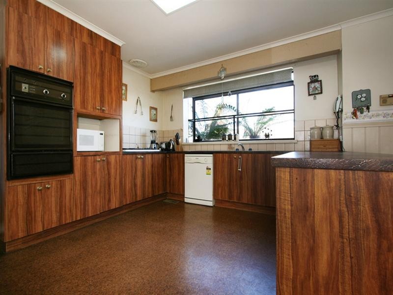 119 Victoria Road, Chirnside Park VIC 3116