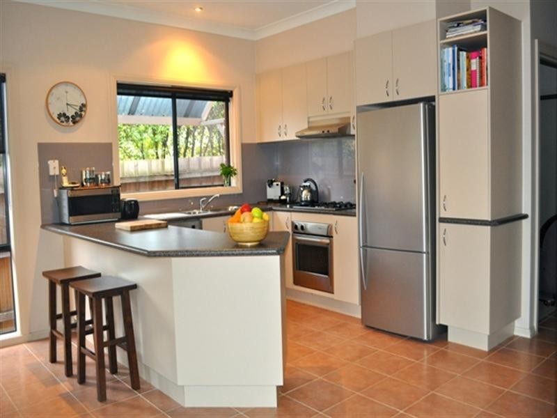 9 Avon Place, Chirnside Park VIC 3116