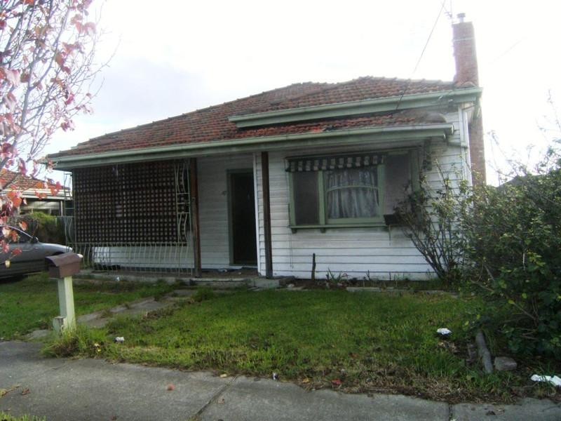 10 Dempster Street, Tottenham VIC 3012