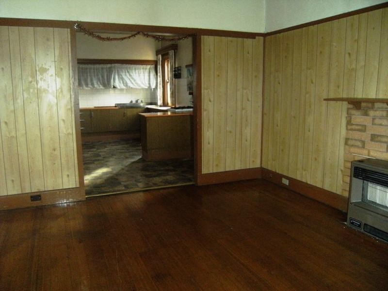 10 Dempster Street, Tottenham VIC 3012