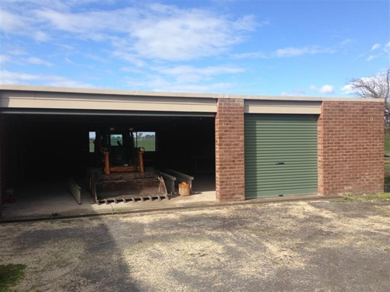 22 Henderson Drive, Yarra Glen VIC 3775