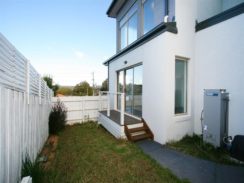 1/31 Maroondah Highway, Lilydale VIC 3140