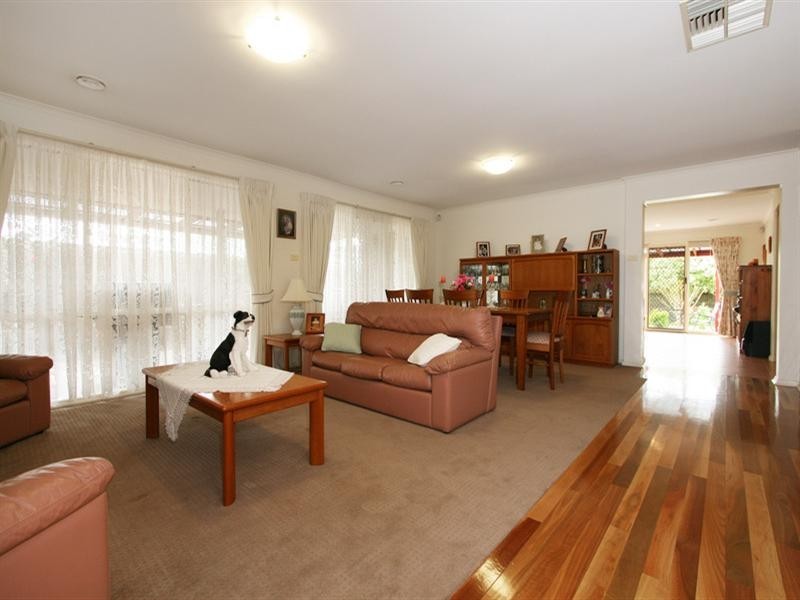 30 Goldentree Drive, Chirnside Park VIC 3116