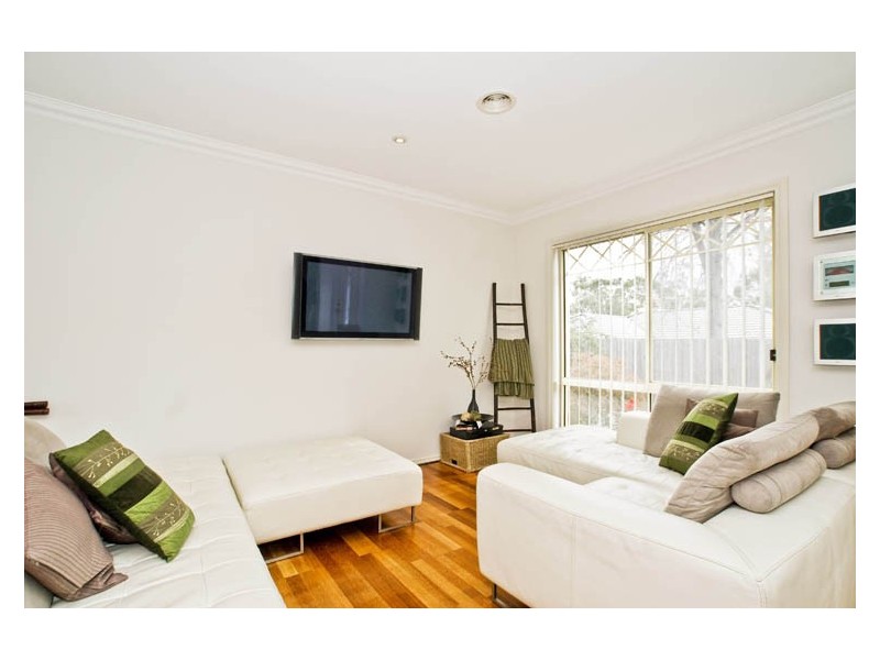 34 Karingal Street, Croydon North VIC 3136