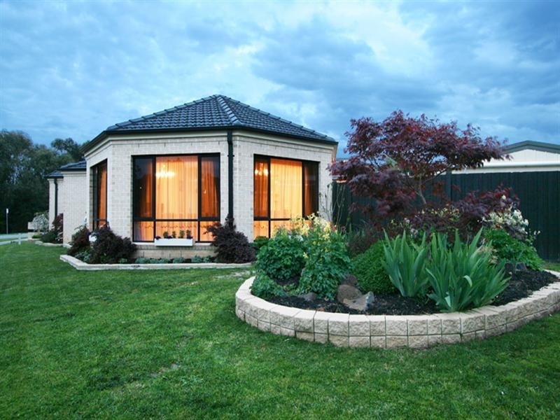 51 Rockys Way, Lilydale VIC 3140