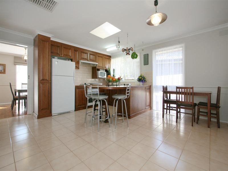 12 Huntingdale Drive, Chirnside Park VIC 3116