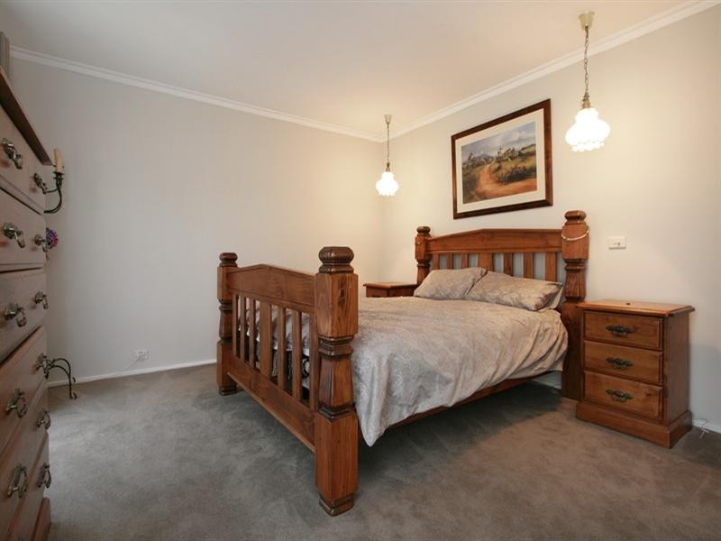 12 Huntingdale Drive, Chirnside Park VIC 3116