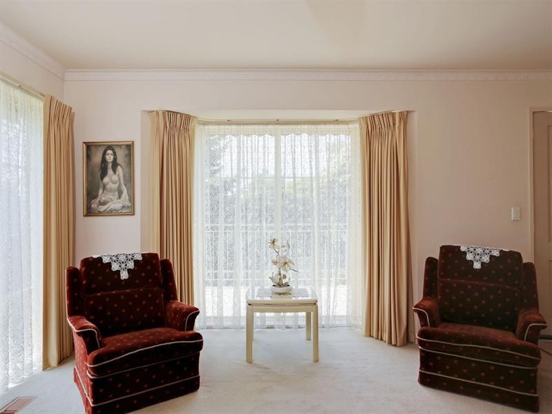 16 Saddleback Ridge, Chirnside Park VIC 3116