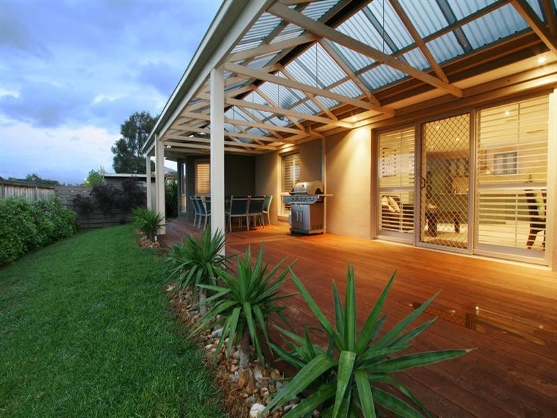 1 Mentor Grove, Lilydale VIC 3140