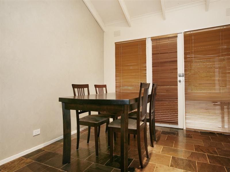 2 Old Mill Place, Chirnside Park VIC 3116