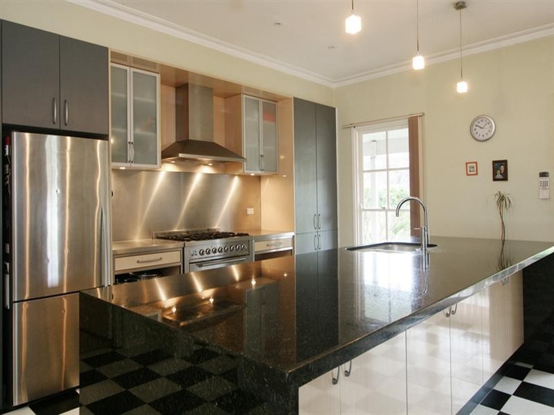 2 Margaret Avenue, Chirnside Park VIC 3116