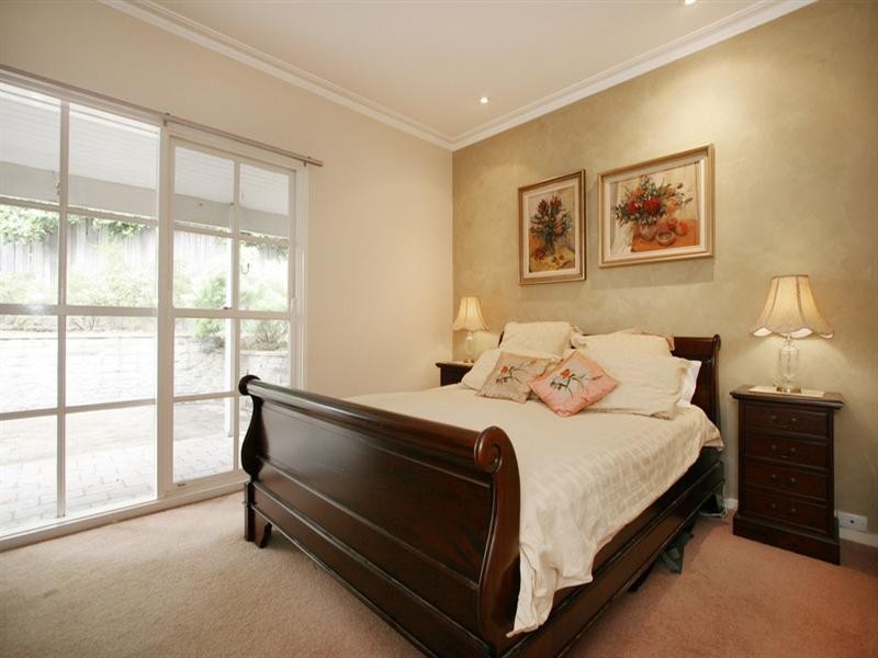 2 Margaret Avenue, Chirnside Park VIC 3116