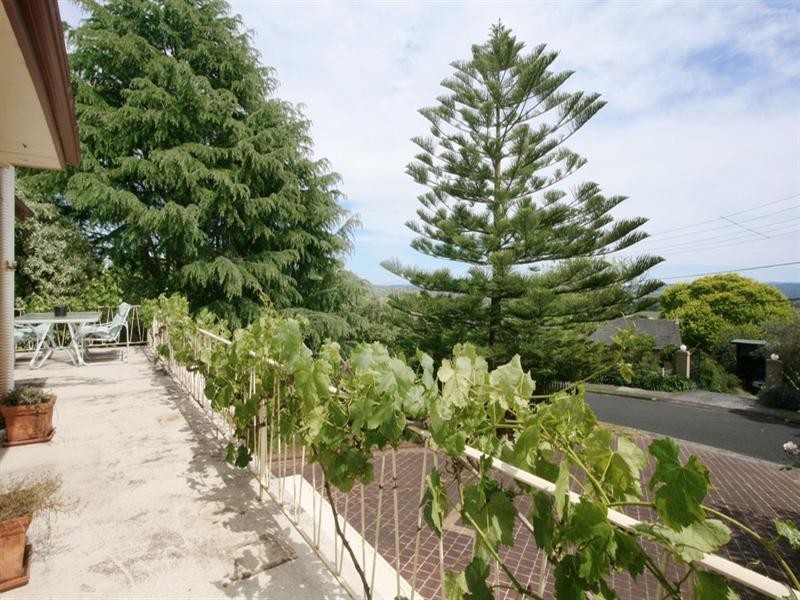 18 The Eyrie, Lilydale VIC 3140