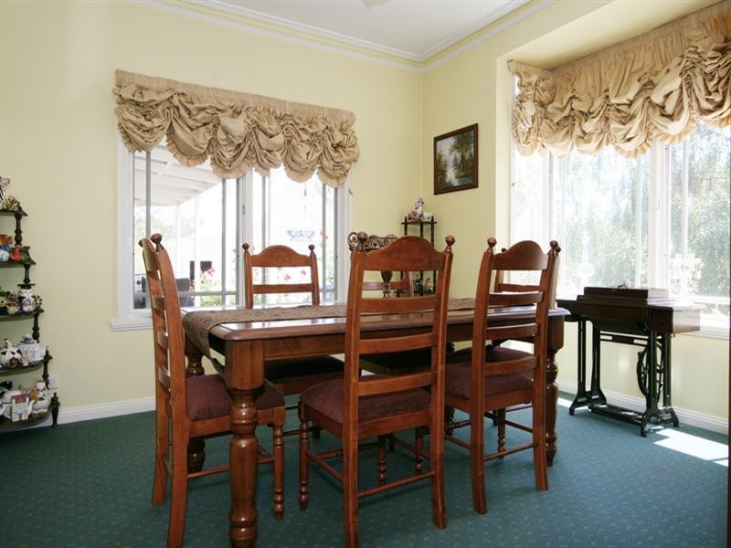 1910 Healesville Koo Wee Rup Road, Yellingbo VIC 3139