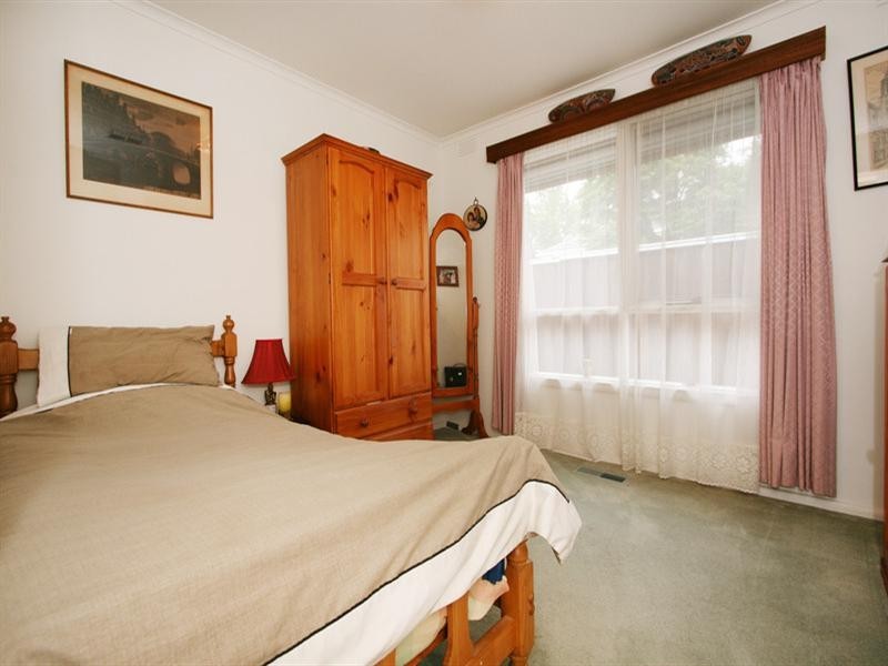 9 Beresford Road, Lilydale VIC 3140