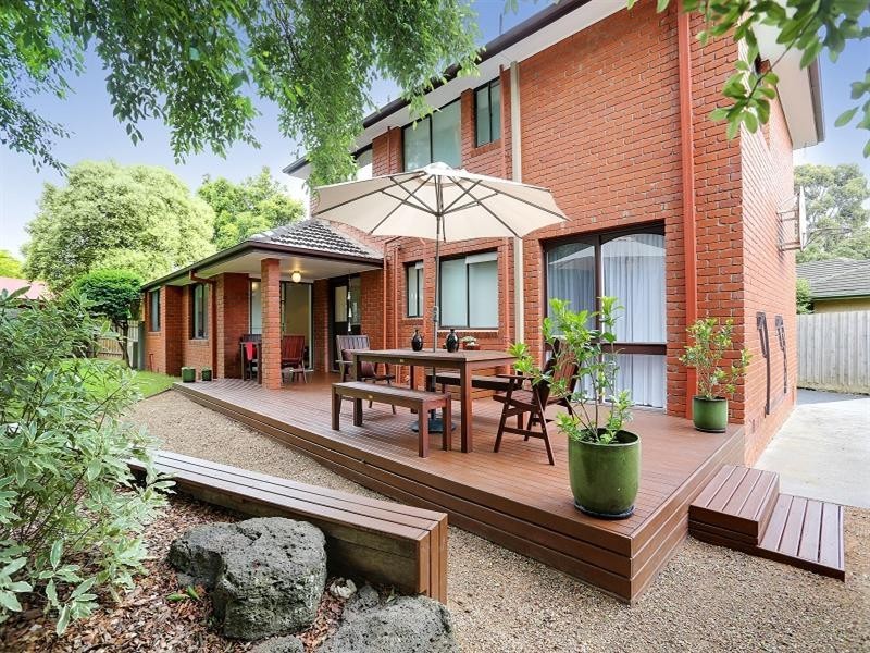 3 Chaparral Court, Mooroolbark VIC 3138
