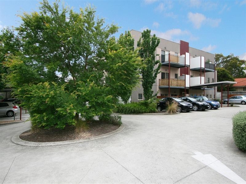 28/12-18 Bourke Street, Ringwood VIC 3134
