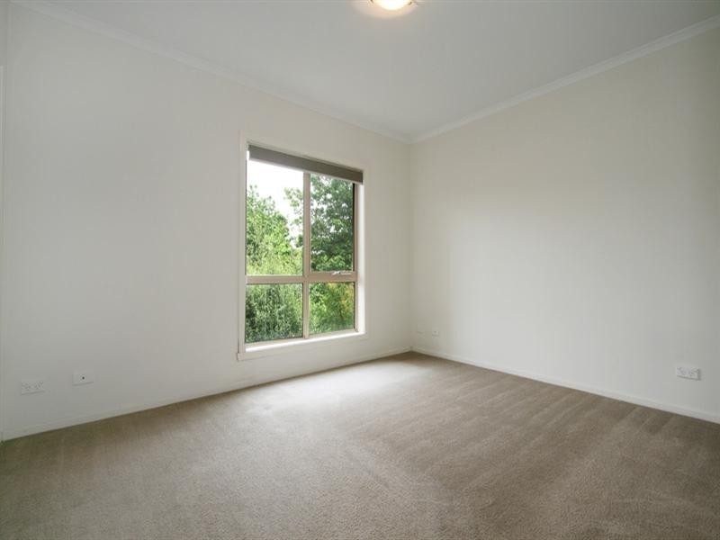 28/12-18 Bourke Street, Ringwood VIC 3134