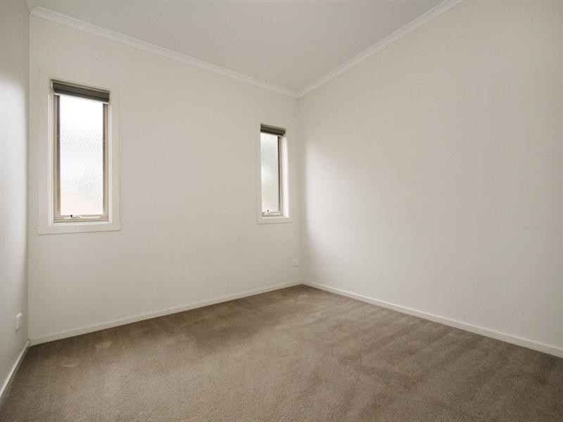 28/12-18 Bourke Street, Ringwood VIC 3134