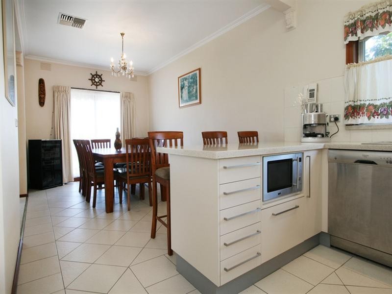 15 Pine Street, Lilydale VIC 3140