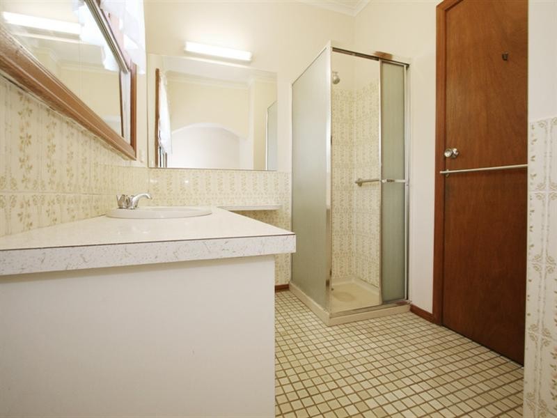 15 Pine Street, Lilydale VIC 3140