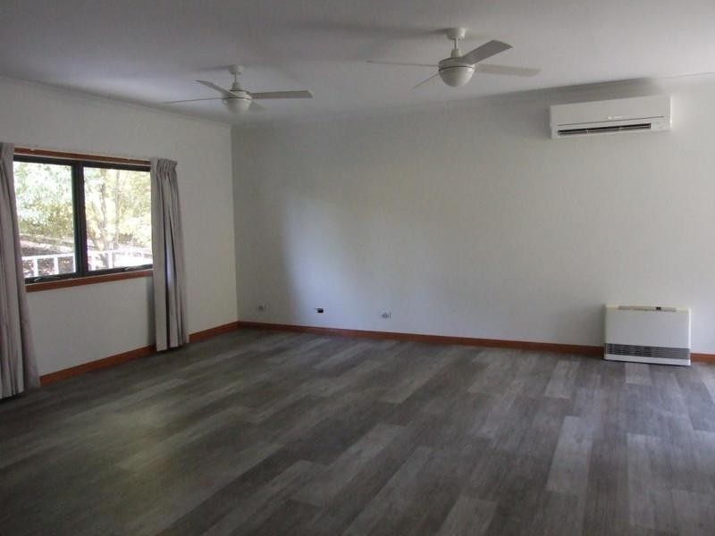 49 Railway Road, Seville VIC 3139