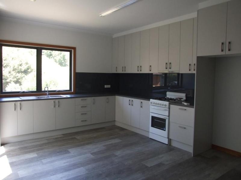 49 Railway Road, Seville VIC 3139