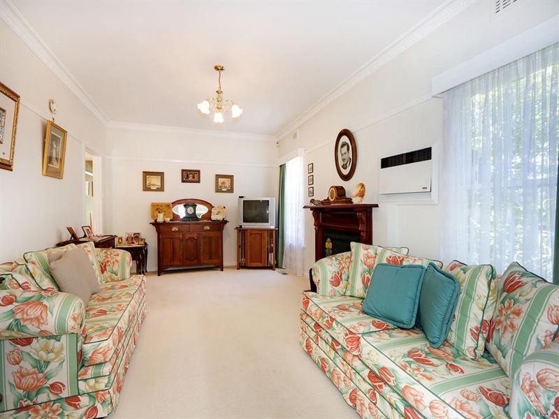 876 Mount Dandenong Road, Montrose VIC 3765