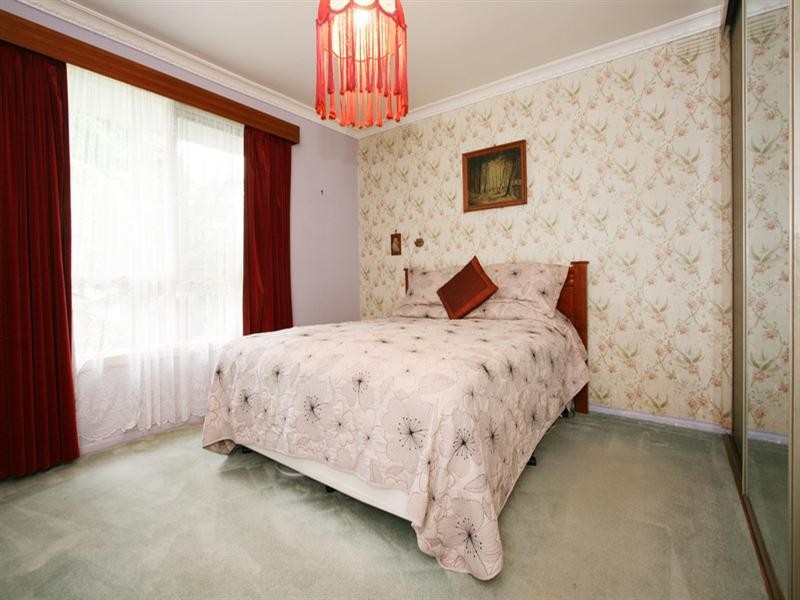 9 Beresford Road, Lilydale VIC 3140