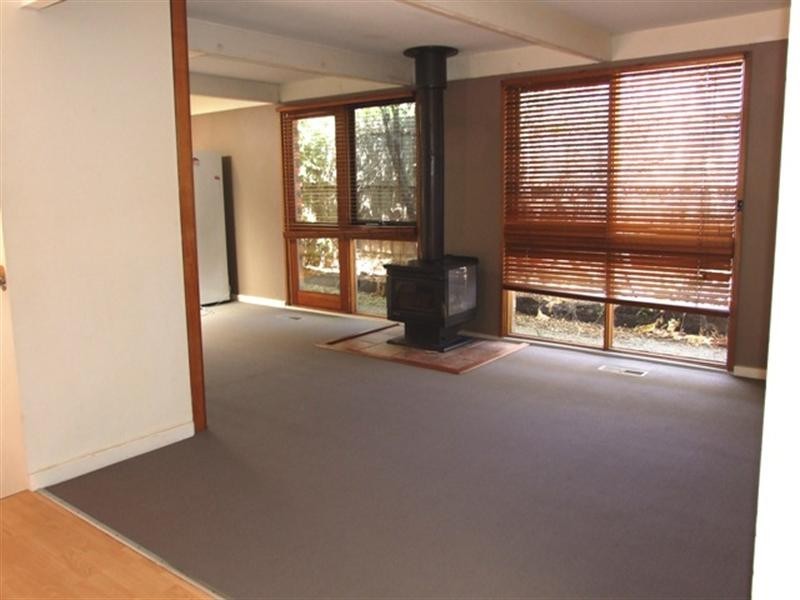 6 Glendale Drive, Chirnside Park VIC 3116