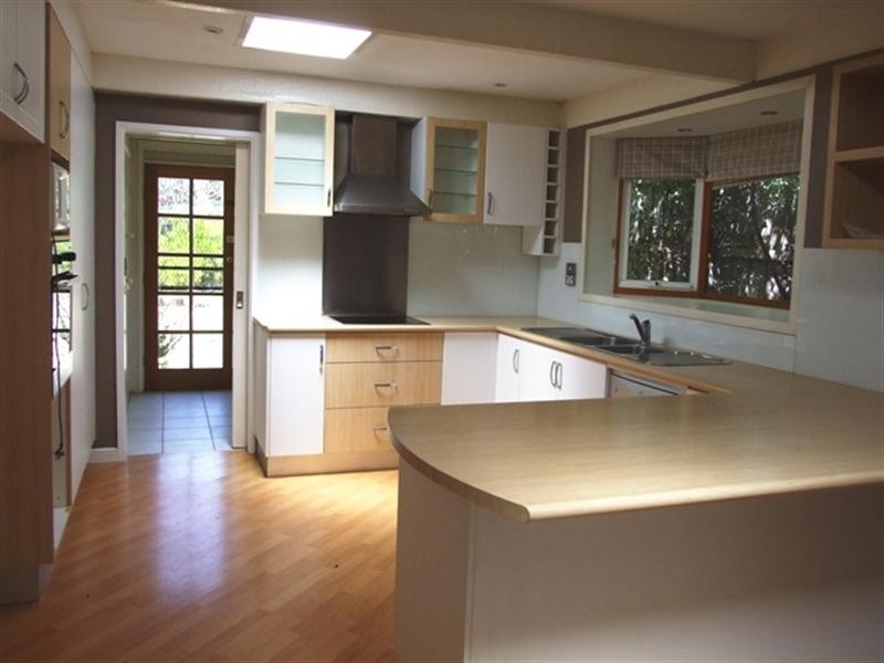 6 Glendale Drive, Chirnside Park VIC 3116