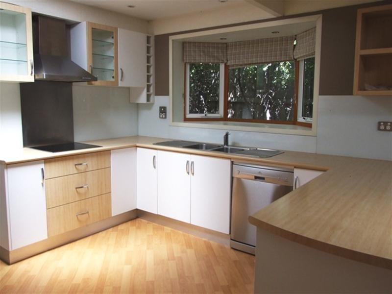 6 Glendale Drive, Chirnside Park VIC 3116