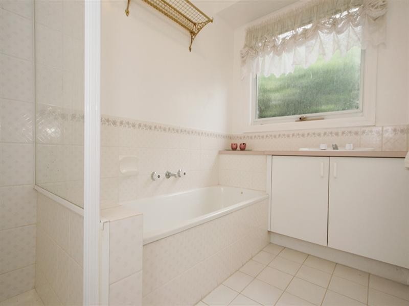 1 The Briars, Mooroolbark VIC 3138