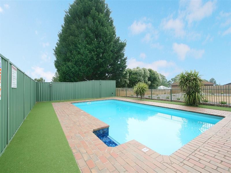 1 The Briars, Mooroolbark VIC 3138
