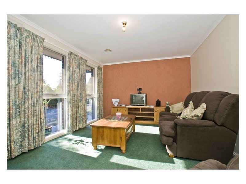 19 Belchester Avenue, Coldstream VIC 3770