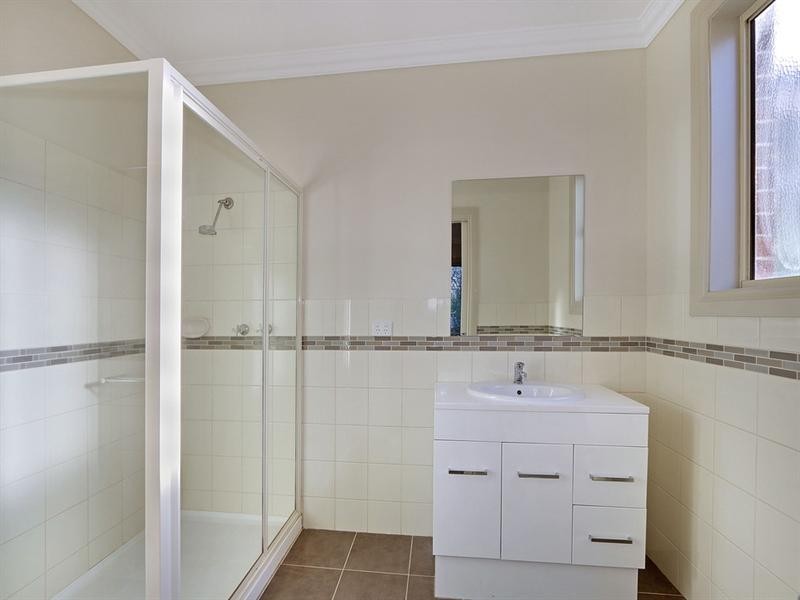 15 St James Park Rise, Mooroolbark VIC 3138