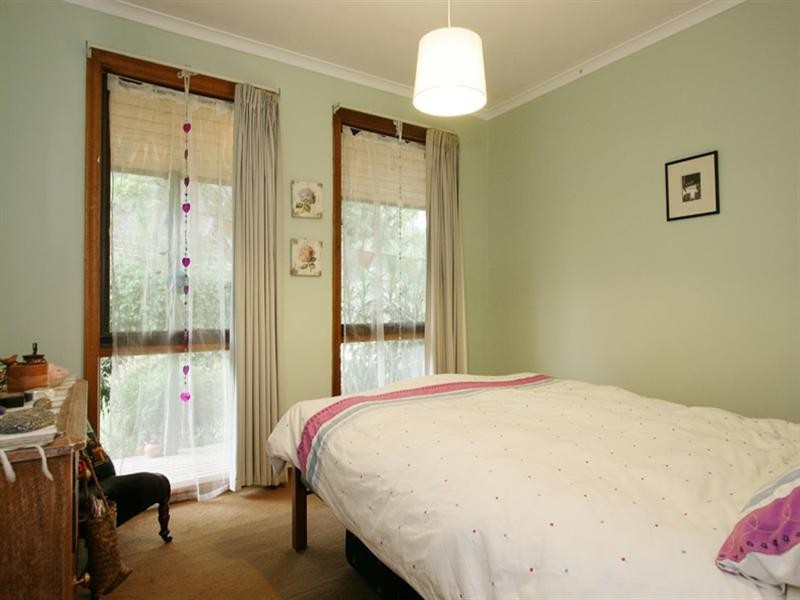 5 Derby Street, Warburton VIC 3799